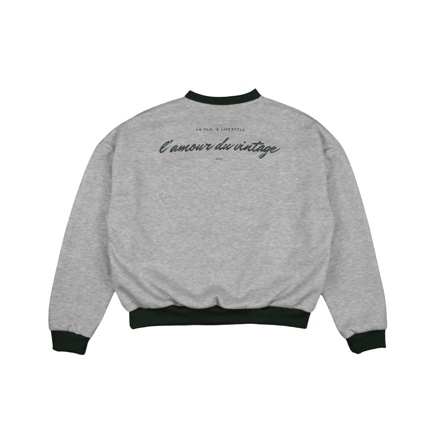 oversized sweater | boxy and partial cropped | v-neckline | love of vintage | ash & fern