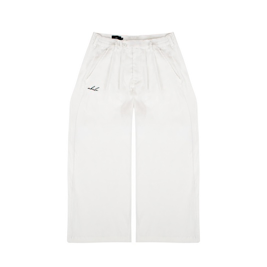 wide & straight pleated trousers | vintage white