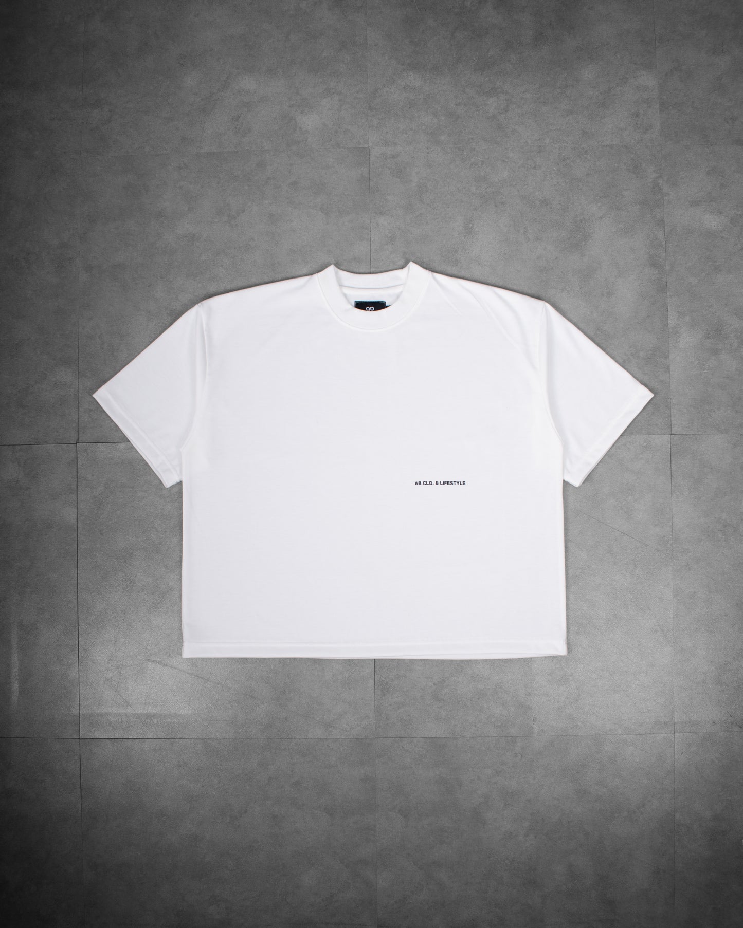 oversized tee | "cropped and box" fit | 260gsm | lifestyle shirt | vintage white