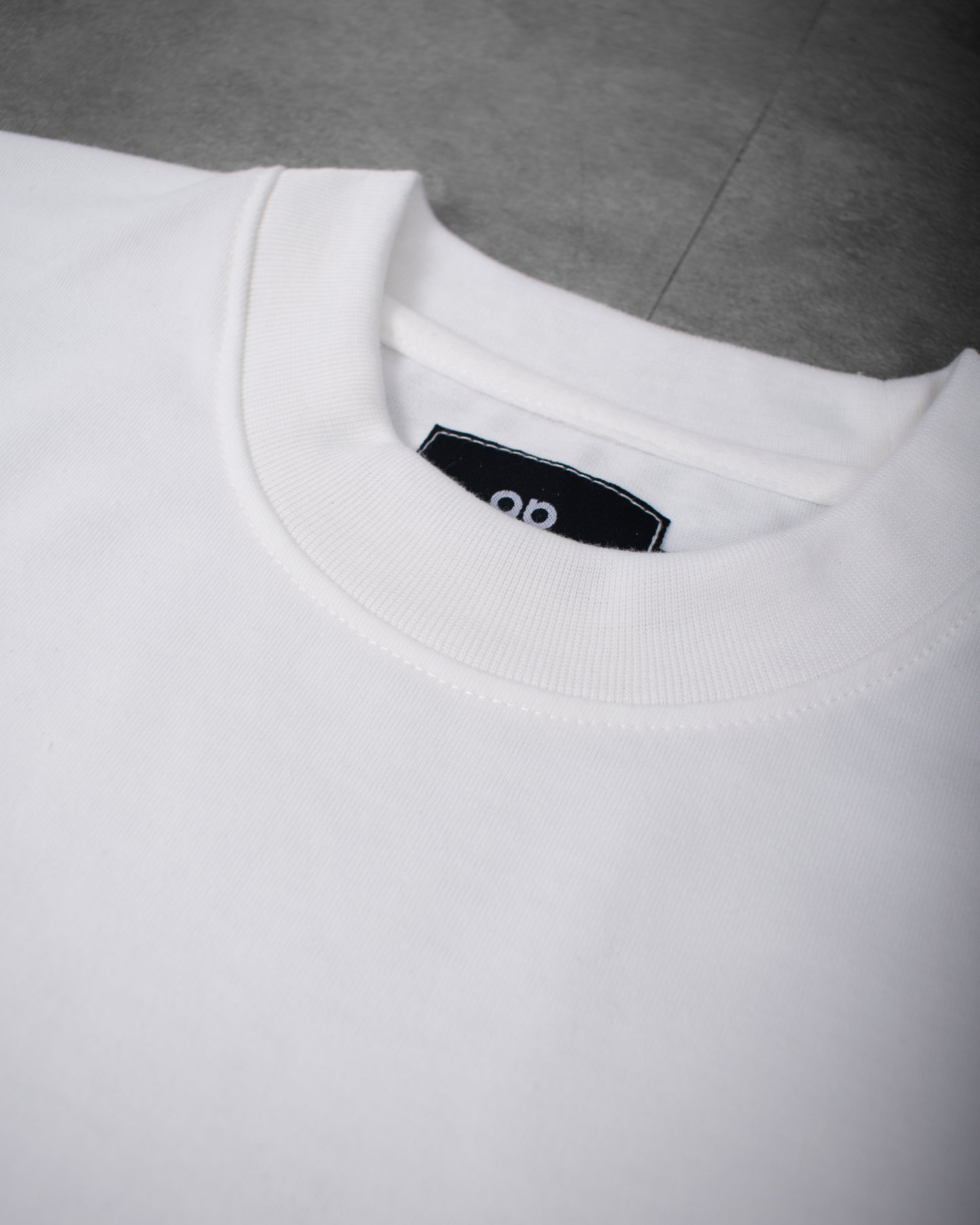 oversized tee | "cropped and box" fit | 260gsm | lifestyle shirt | vintage white