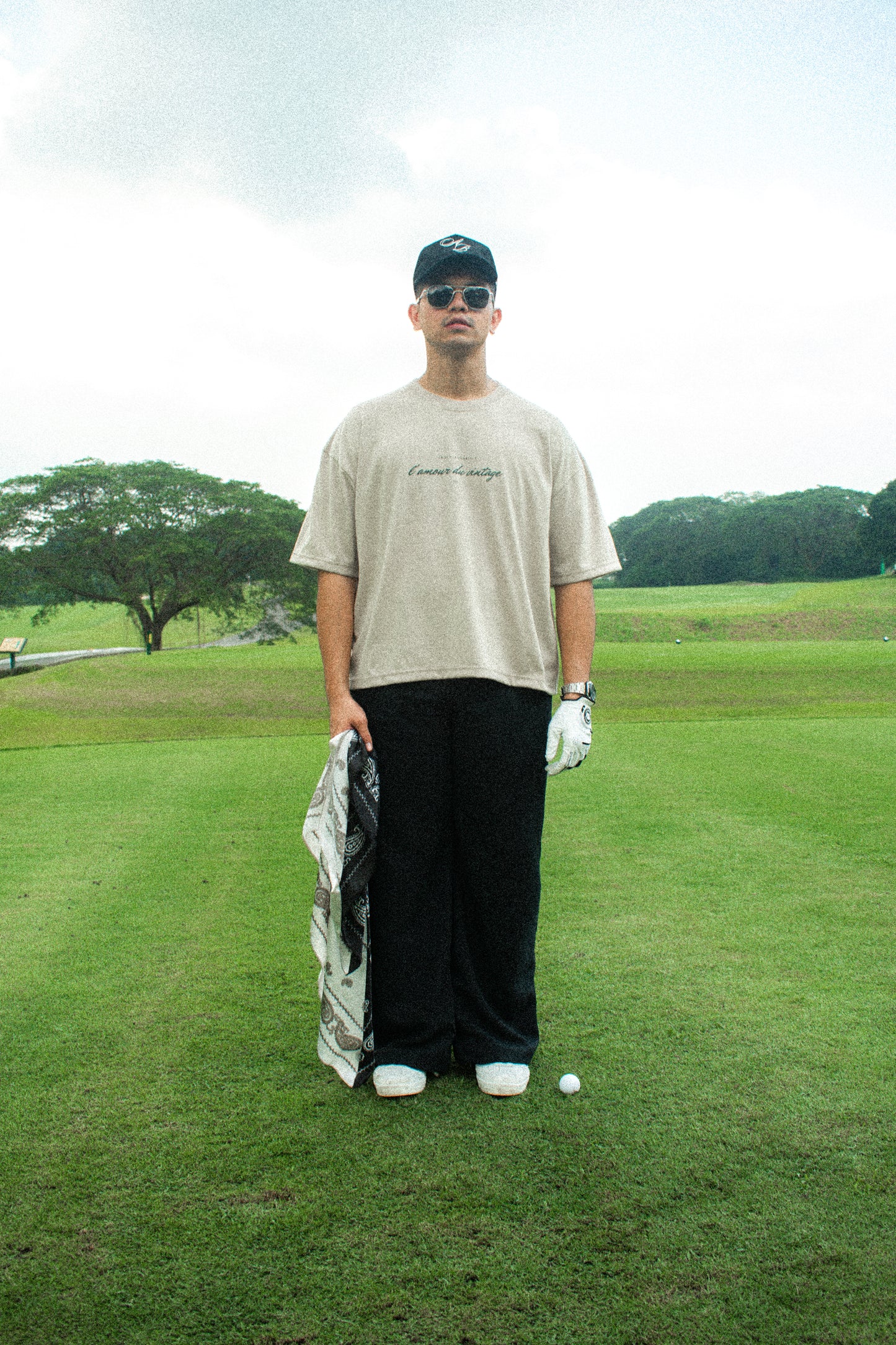 wide-leg trousers | classic belt-loop | wide & straight | denim twill | black