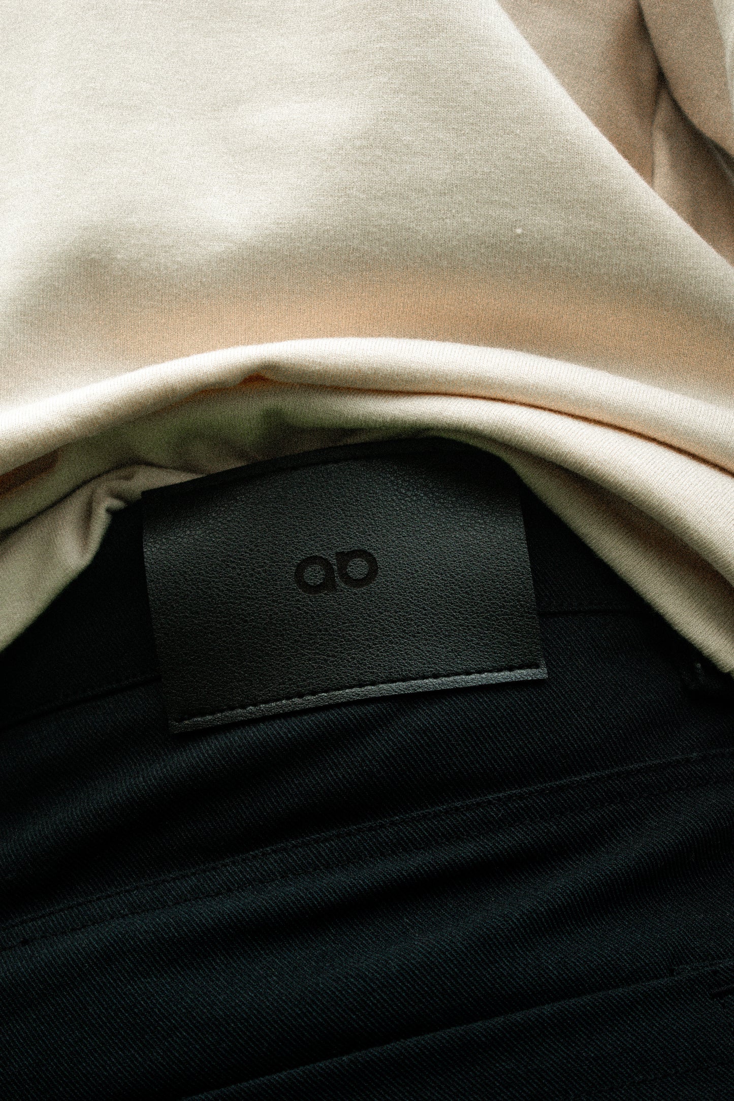 wide-leg trousers | classic belt-loop | wide & straight | denim twill | black