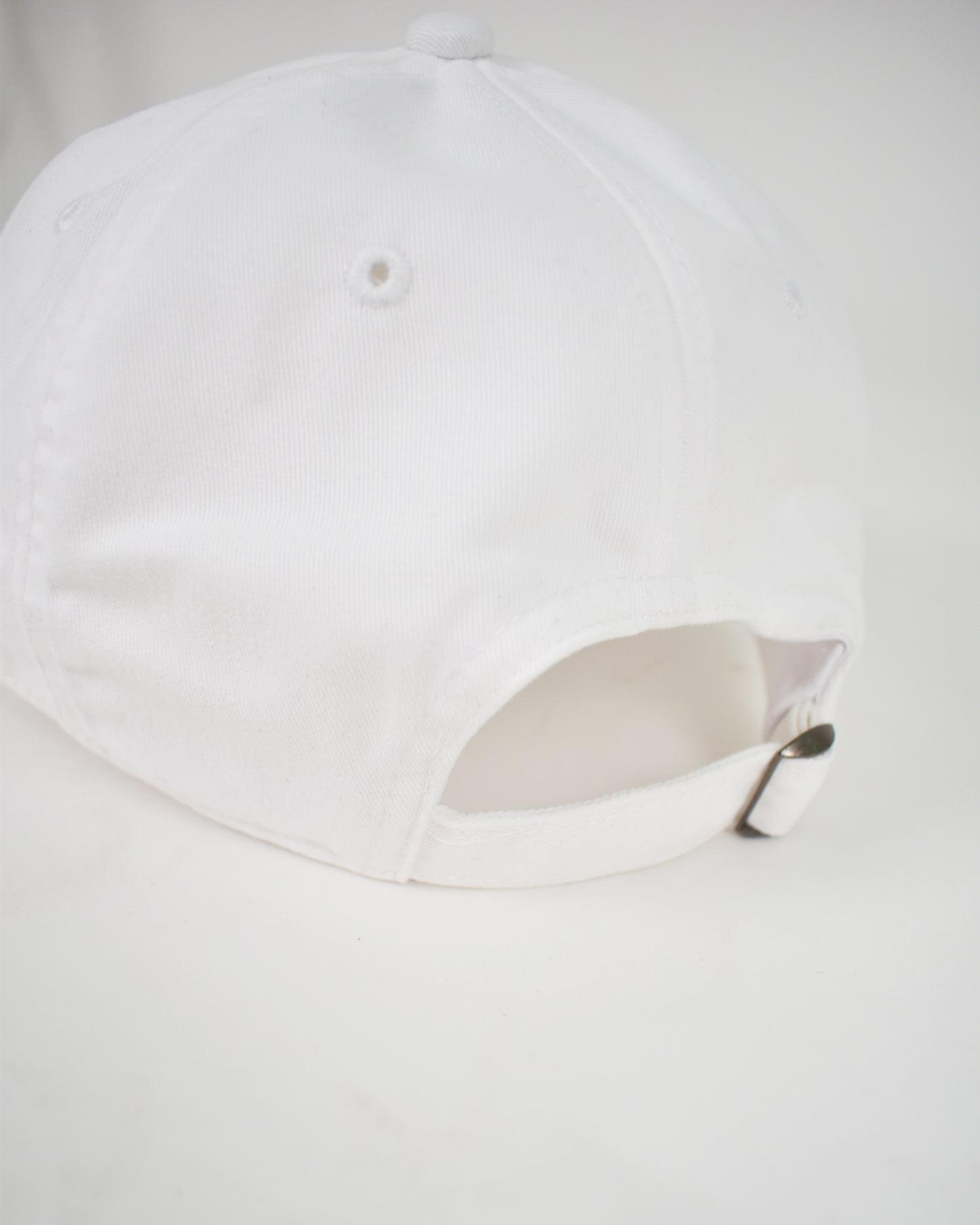 headgear | golf hat | ab signature | white