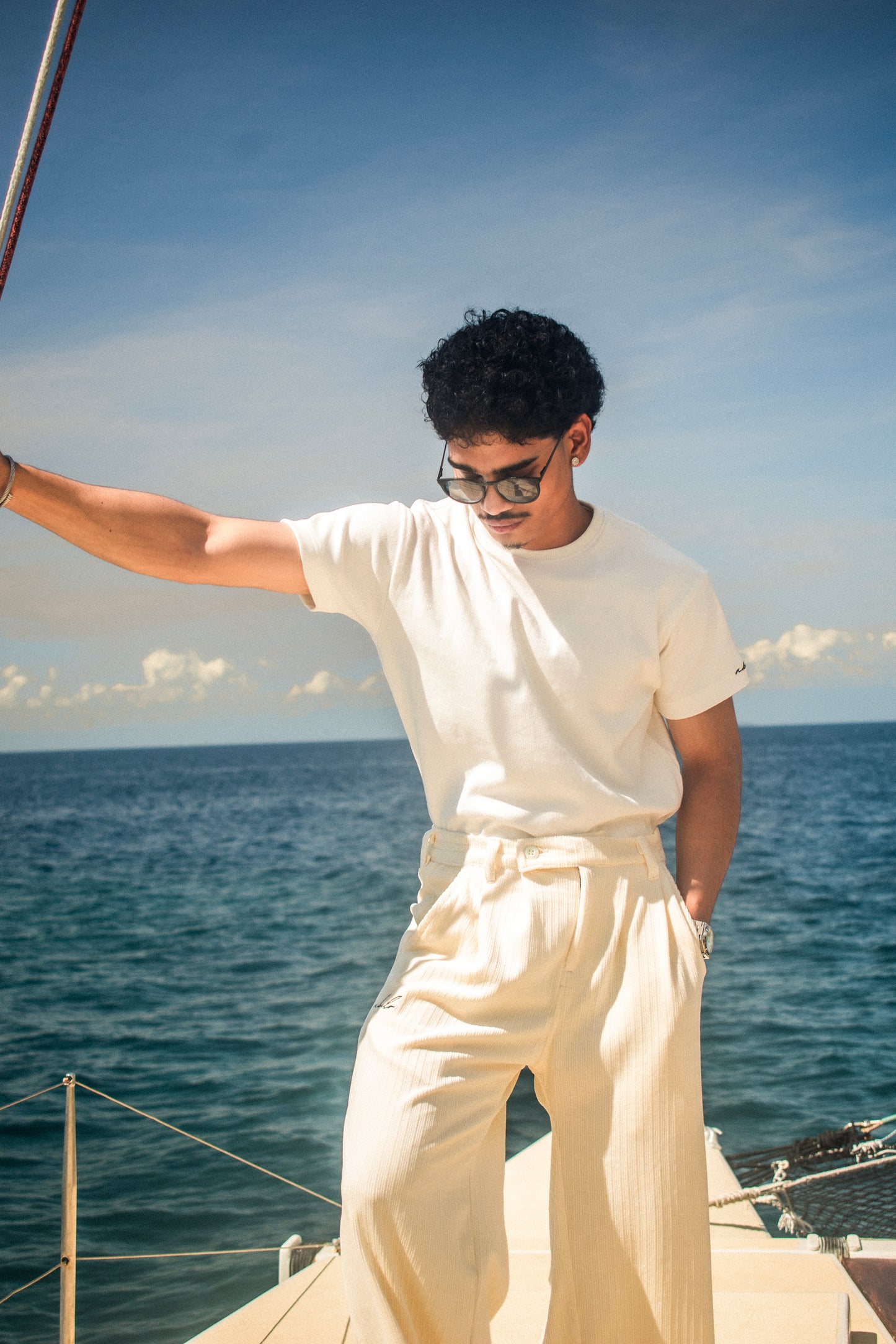 wide & straight pleated trousers | sand