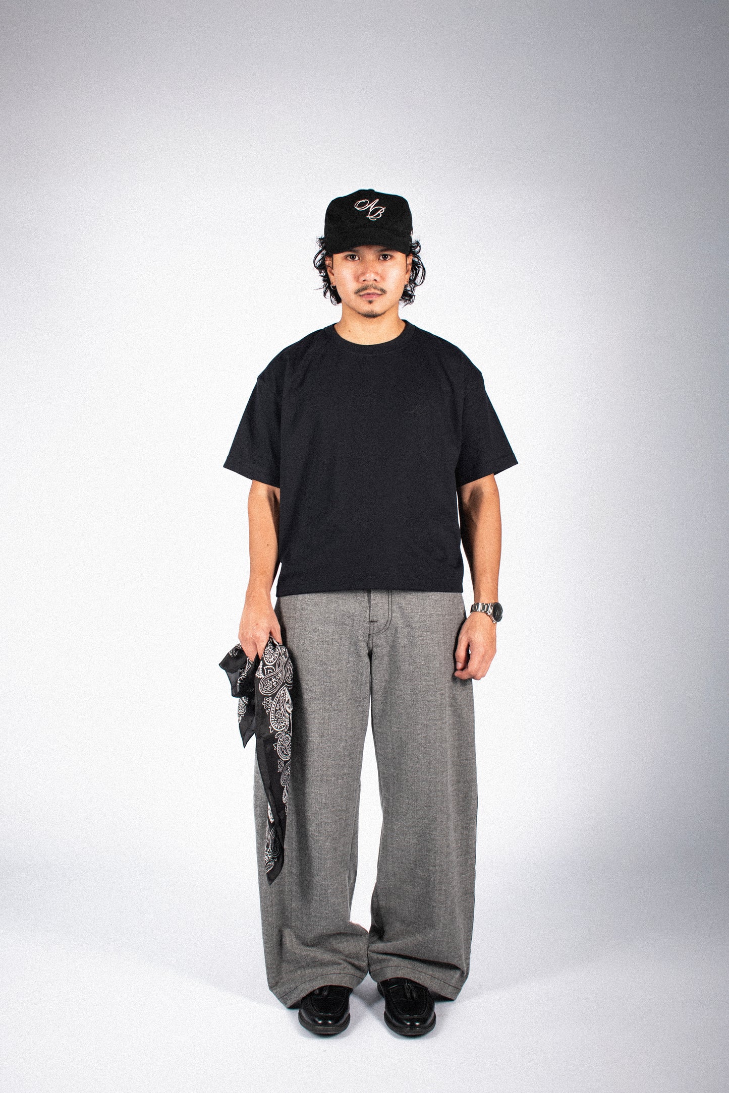 oversized boxy cropped tee | dyad black