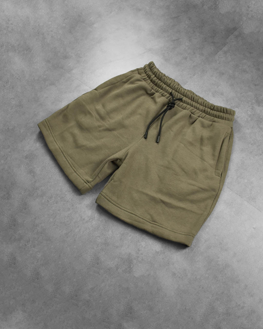 walk shorts | classic | terry | olive