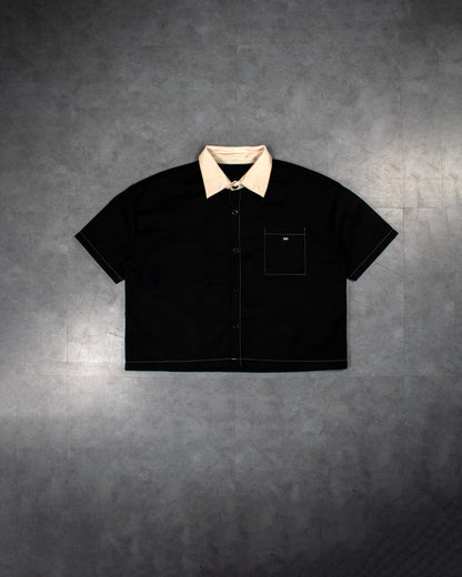 cropped polo shirt | button-down | drop shoulder | dual-tone and box fit | classic twill | black