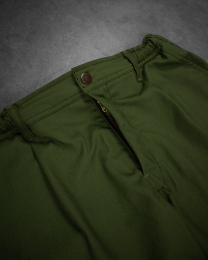 work trousers | hybrid belt-loop | loose-fit | classic twill | fern