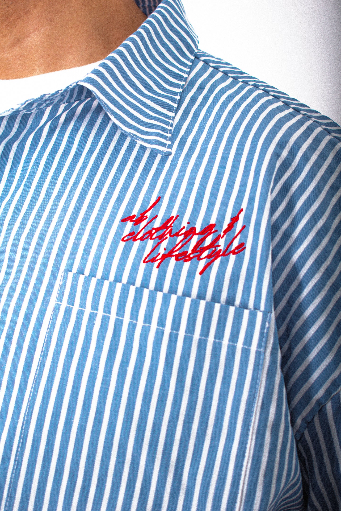 cropped polo shirt | button-down | drop shoulder | box fit | retro striped | vintage cambric | sky