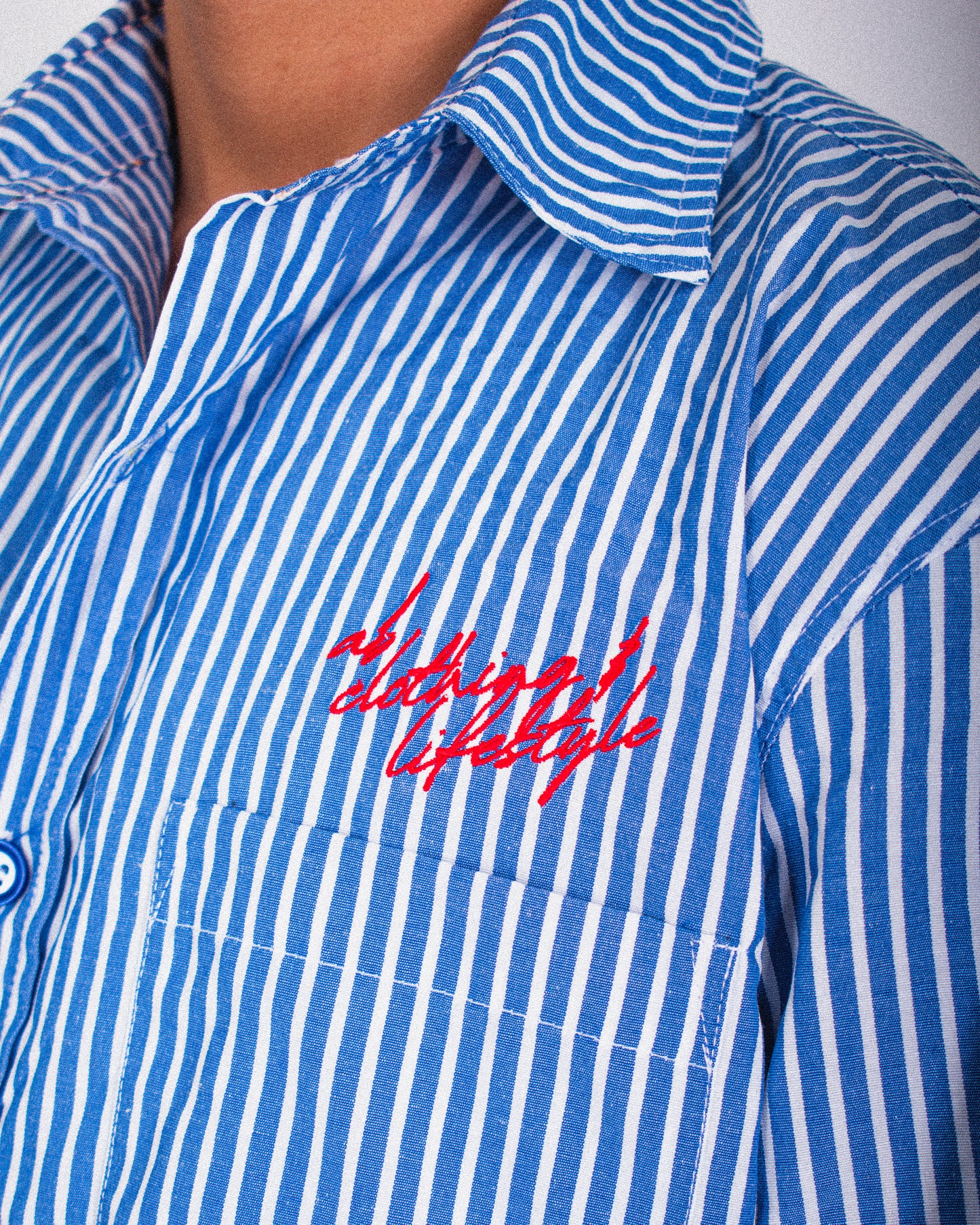 long sleeve shirt | button-down | loose-fit | retro striped | vintage blue