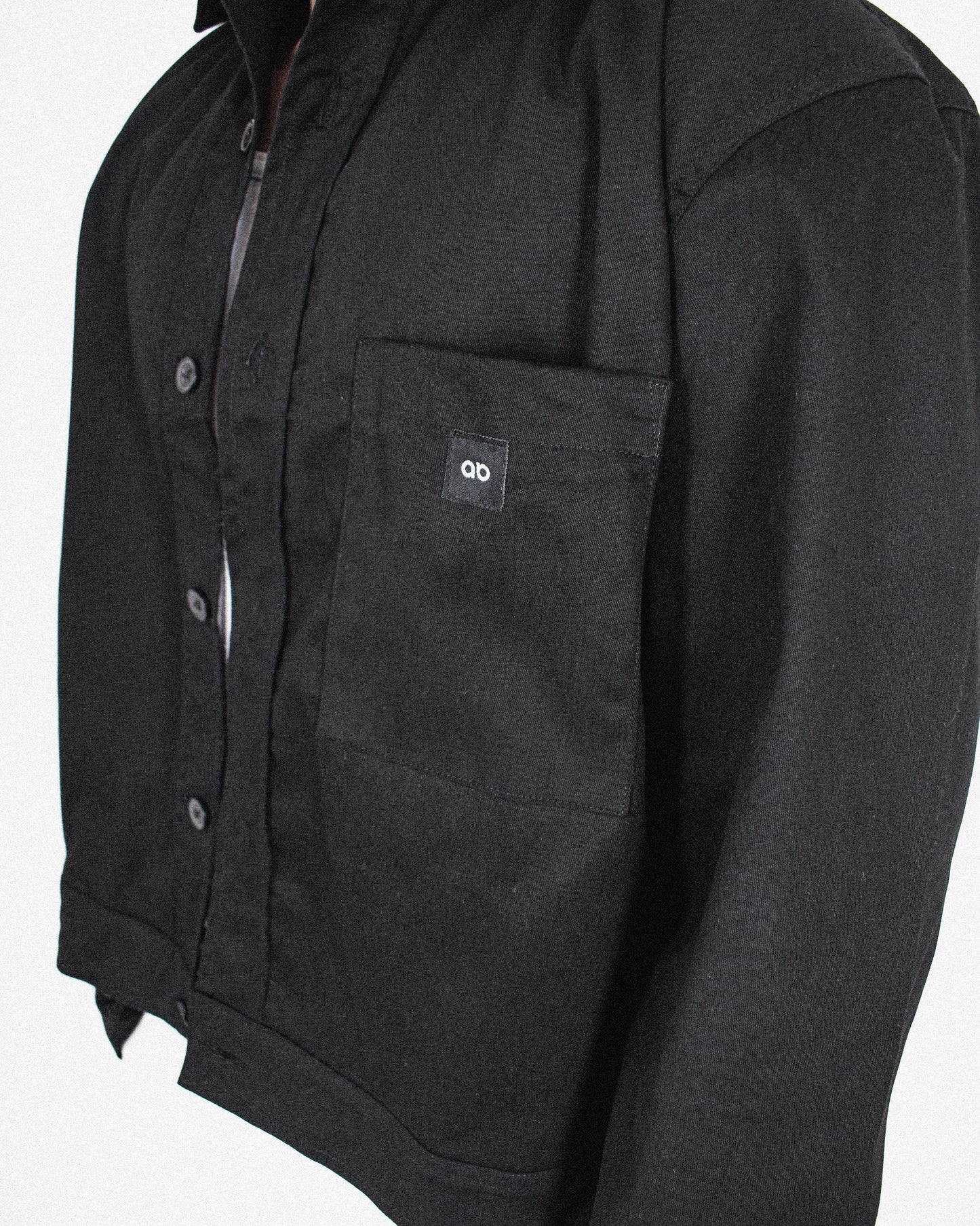 utility jacket | cropped | relaxed fit | button-down | classic twill | black