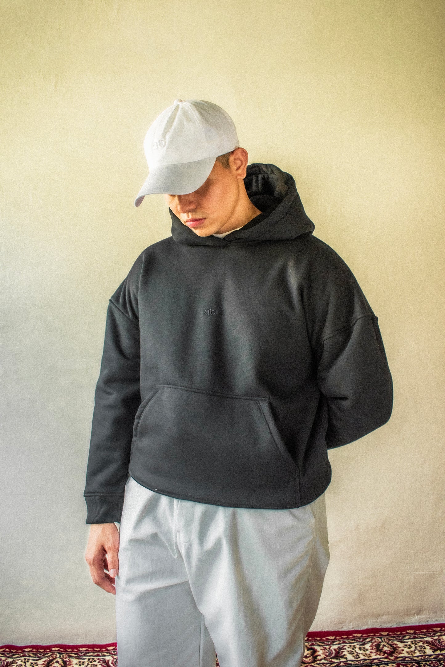 oversized hoodie | extra thick&heavy | "almost blank" | black