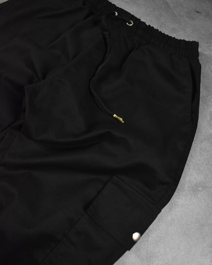cargo pants | classic III | loose-fit | single-snap | black