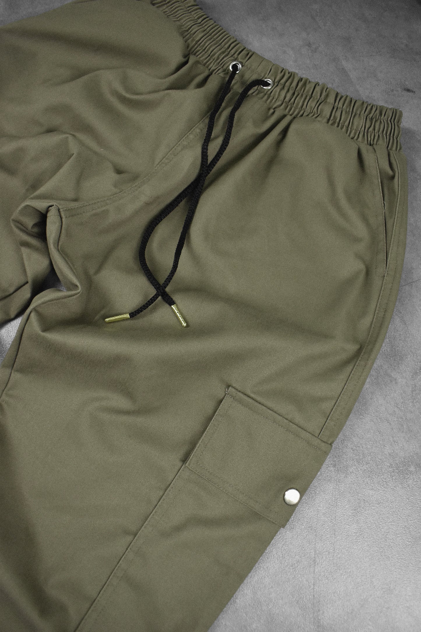 cargo pants | classic III | loose-fit | single-snap | mossy taupe